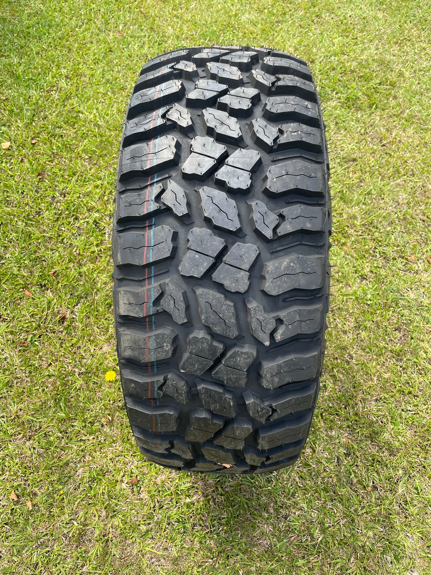 15" 33x12.5 R15 Muddy and 15x10 Rim Combo